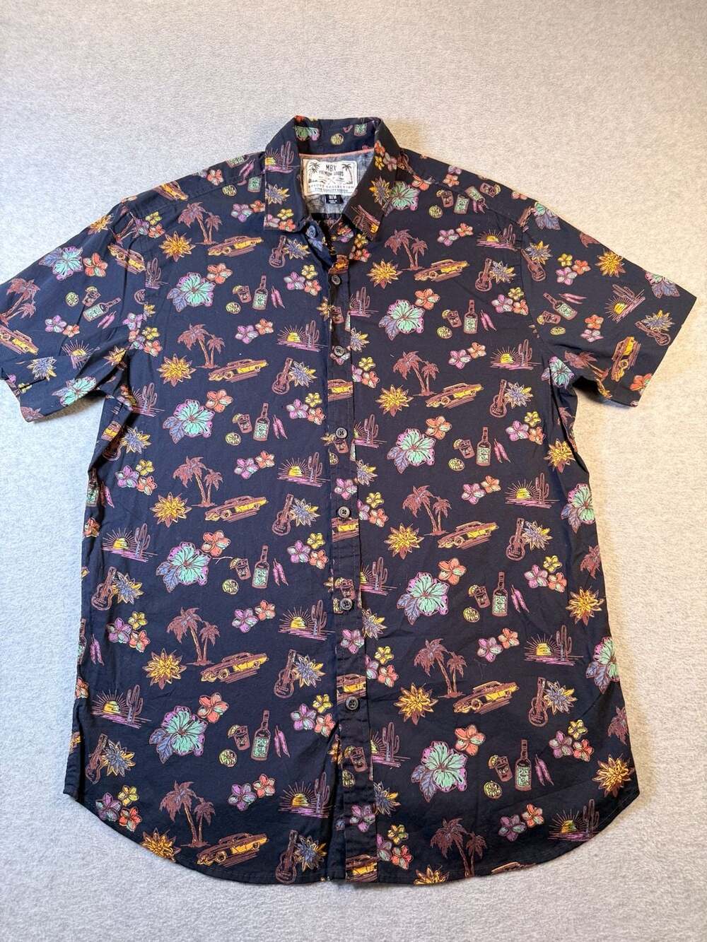 MBX Premium Goods Resort Collection Short Sleeve Button Down Shirt Size M